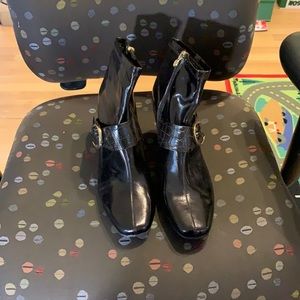 Etienne Aigner Burgundy Size 10  Ankle boot.  No tags but never worn.